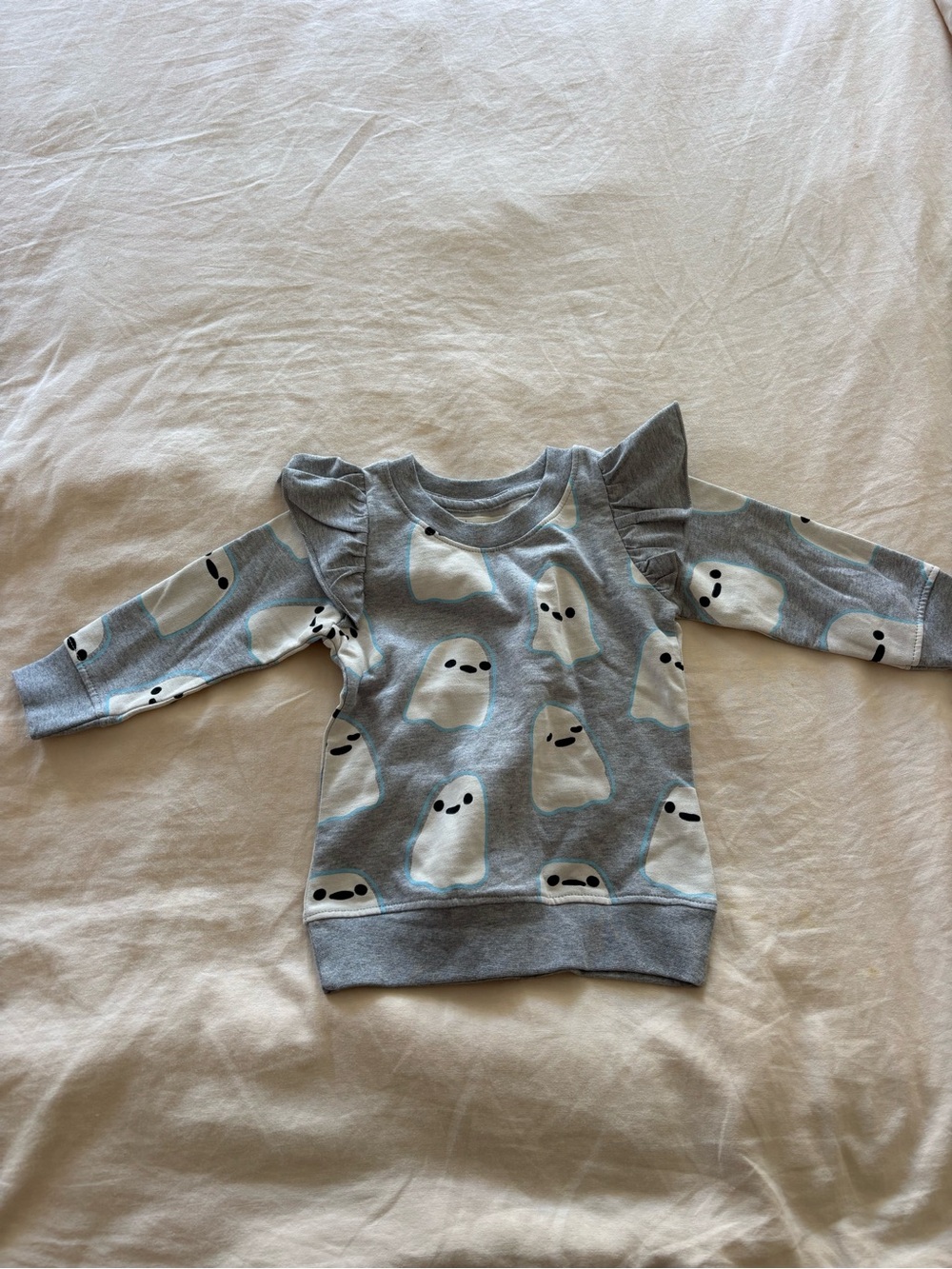 Girls' Light Gray Ghost Ruffle Sweatshirt